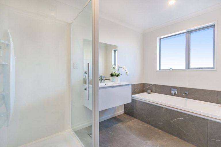 Photo of property in 14 Reuben Avenue, Rolleston, 7615