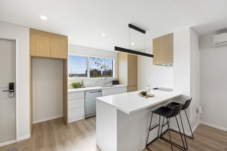 Photo of property in 4 Ryeland Lane, Karaka, 2580