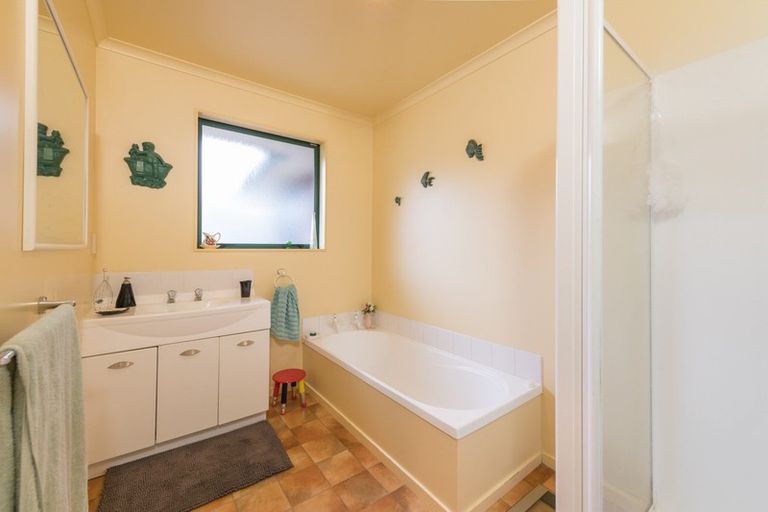 Photo of property in 21 Kingsford Drive, Stoke, Nelson, 7011