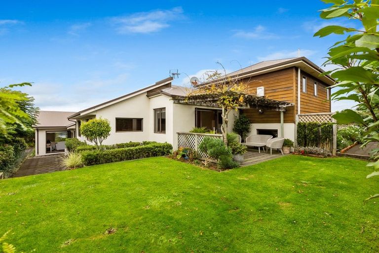 Photo of property in 4 Kororako Grove, Whalers Gate, New Plymouth, 4310