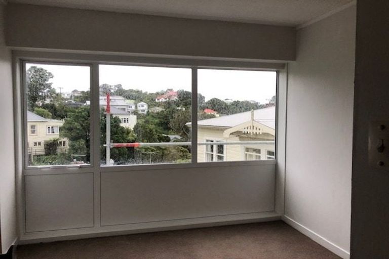 Photo of property in 5/31 Plunket Street, Kelburn, Wellington, 6012