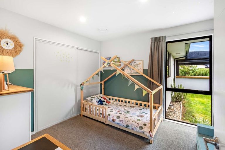 Photo of property in 51 Watkins Drive, Rangiora, 7400