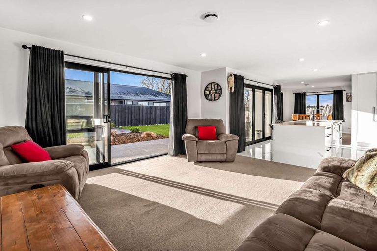 Photo of property in 15b Strowan Avenue, Elgin, Ashburton, 7700
