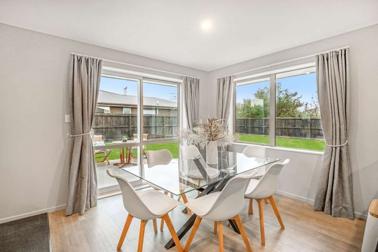 Photo of property in 8 Marble Court, Rolleston, 7614