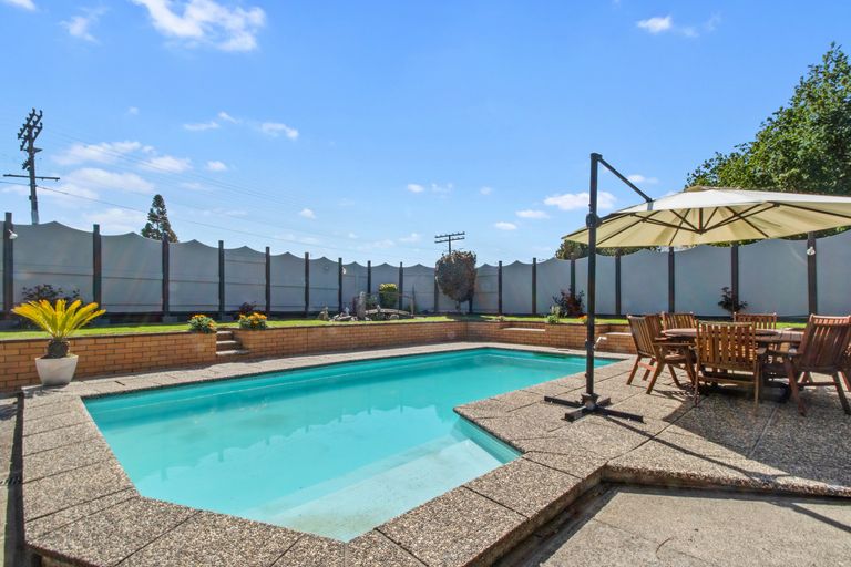 Photo of property in 2 Mckenna Place, Te Awamutu, 3800