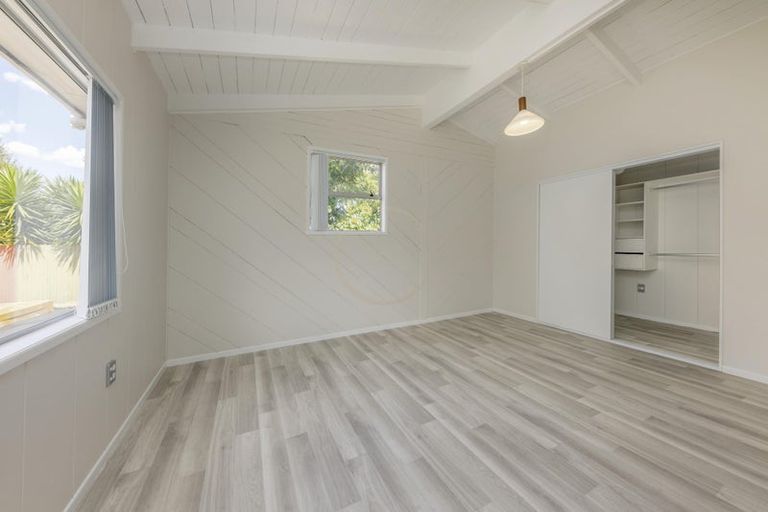 Photo of property in 39 Walters Road, Takanini, 2112