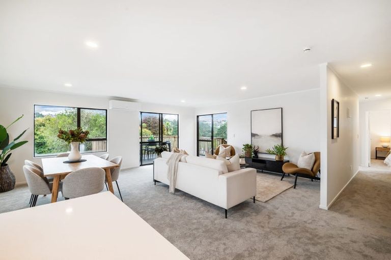 Photo of property in 8 Hague Place, Birkenhead, Auckland, 0626