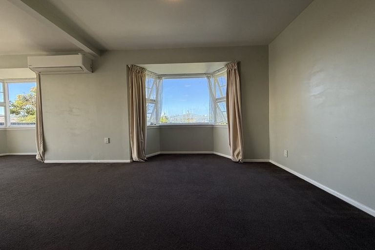 Photo of property in 1/9 Tulloch Place, Papanui, Christchurch, 8052