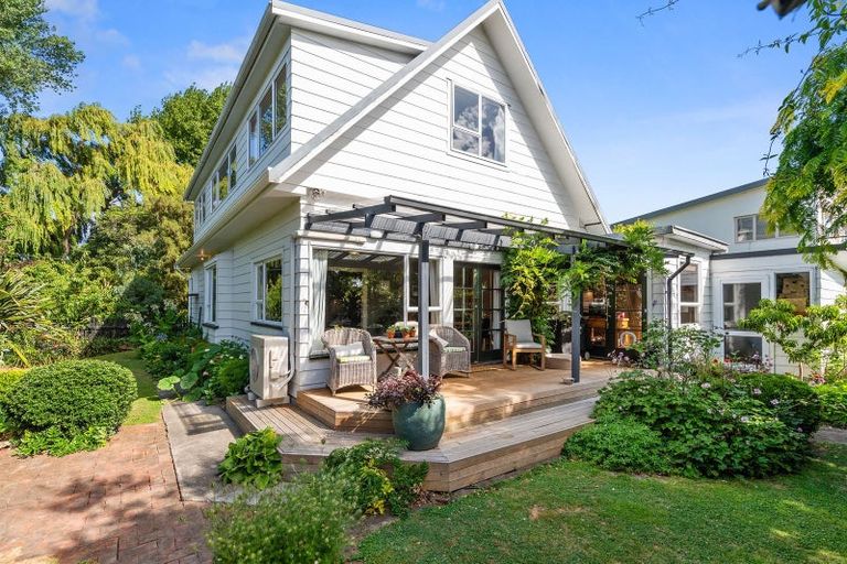 Photo of property in 299 Eastern Terrace, Sydenham, Christchurch, 8023
