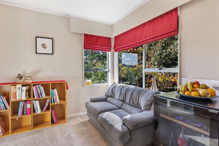 Photo of property in 7 Keel Place, Whitby, Porirua, 5024