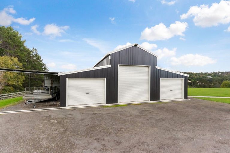 Photo of property in 202 Broomfields Road, Whitford, 2571