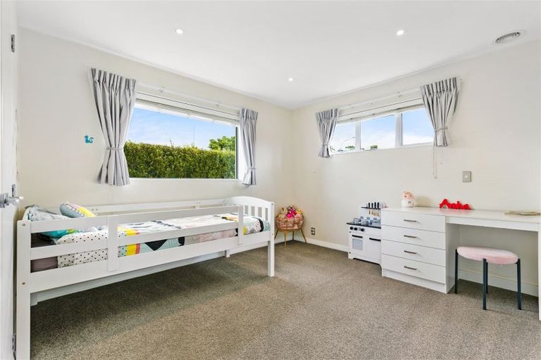 Photo of property in 477 Te Atatu Road, Te Atatu Peninsula, Auckland, 0610