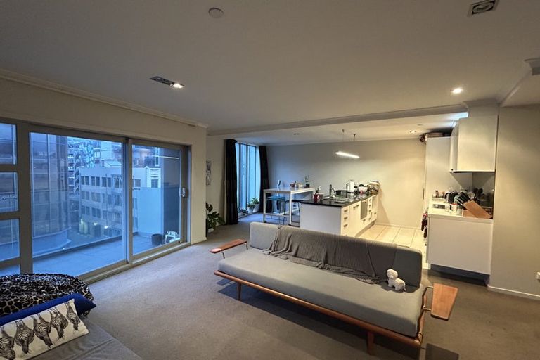 Photo of property in Bellagio Apartments, 5a/39 Taranaki Street, Te Aro, Wellington, 6011