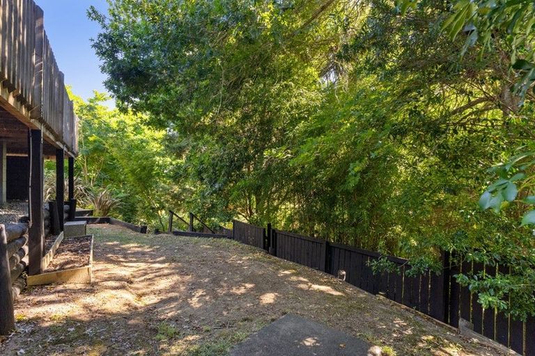 Photo of property in 2/59 Glamorgan Drive, Torbay, Auckland, 0630