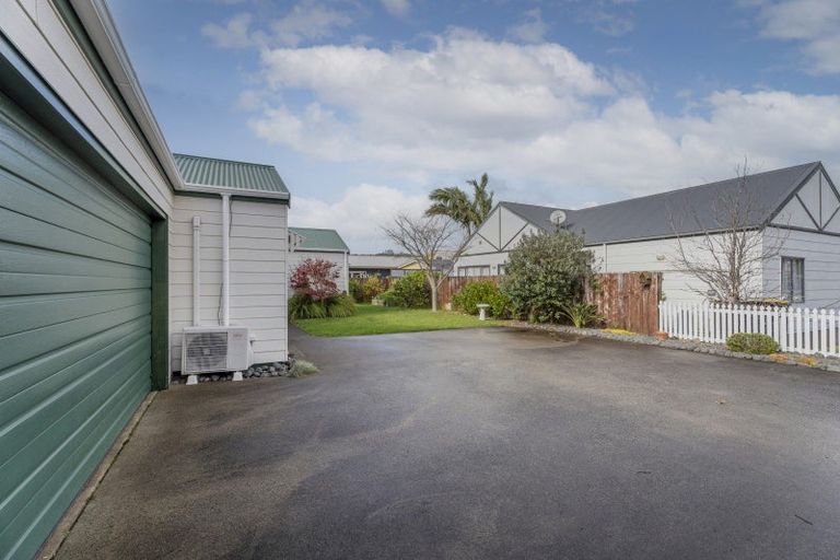 Photo of property in 7 Cholmondeley Crescent, Whitianga, 3510