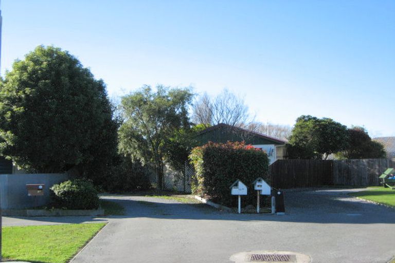 Photo of property in 4a Shannon Place, Belfast, Christchurch, 8051