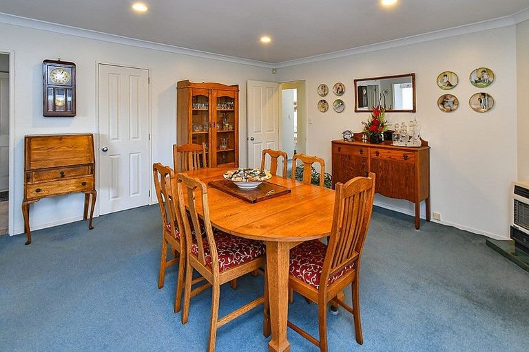 Photo of property in 79 Longford Park Drive, Takanini, 2112