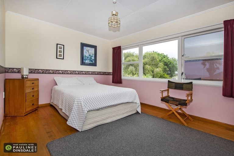 Photo of property in 54 Kokich Crescent, Onerahi, Whangarei, 0110