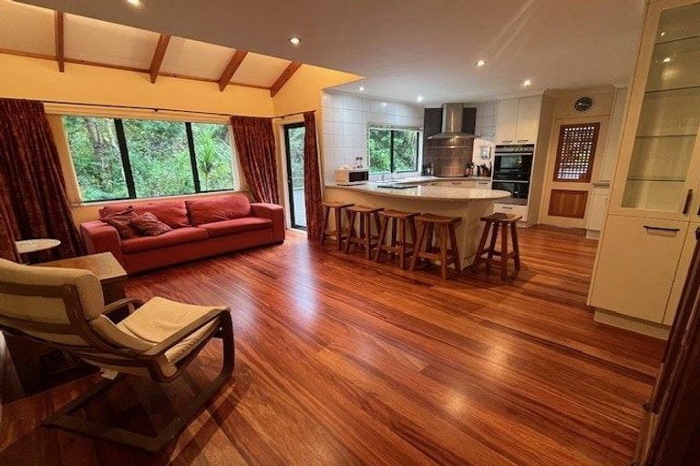 Photo of property in 2/7 Bretton Lane, Howick, Auckland, 2014