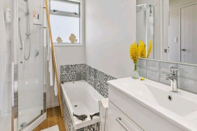 Photo of property in 1 Campbell Road, Mount Maunganui, 3116