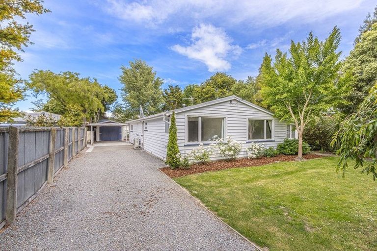 Photo of property in 43 Croziers Road, St Albans, Christchurch, 8052