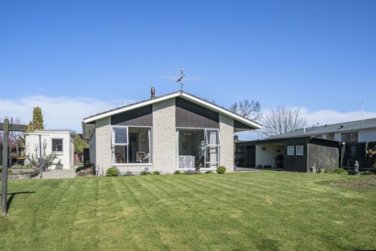 Photo of property in 79 Newnham Street, Rangiora, 7400