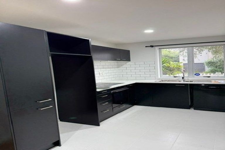 Photo of property in 67 Albionvale Road, Glen Eden, Auckland, 0602