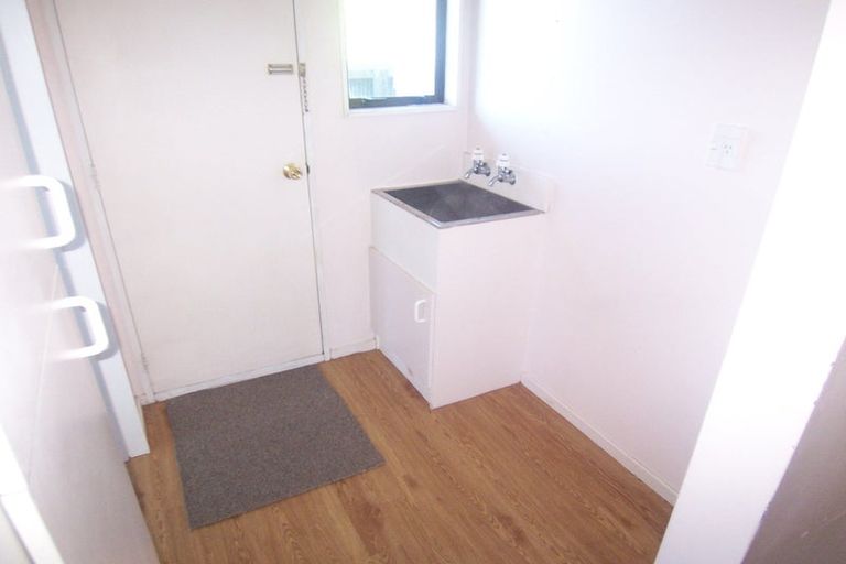 Photo of property in 118 Springs Road, Hornby, Christchurch, 8042