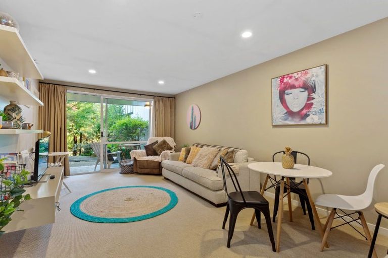 Photo of property in 12/24 Mansfield Avenue, St Albans, Christchurch, 8014