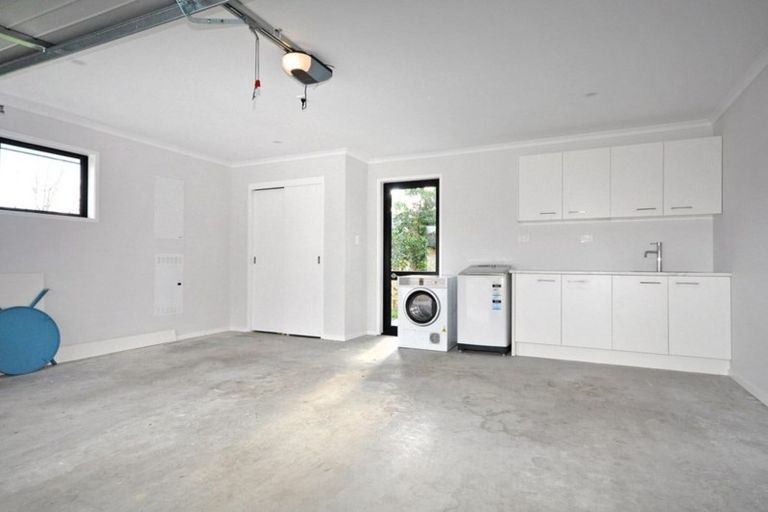 Photo of property in 11 Riverboat Lane, Helensville, 0800