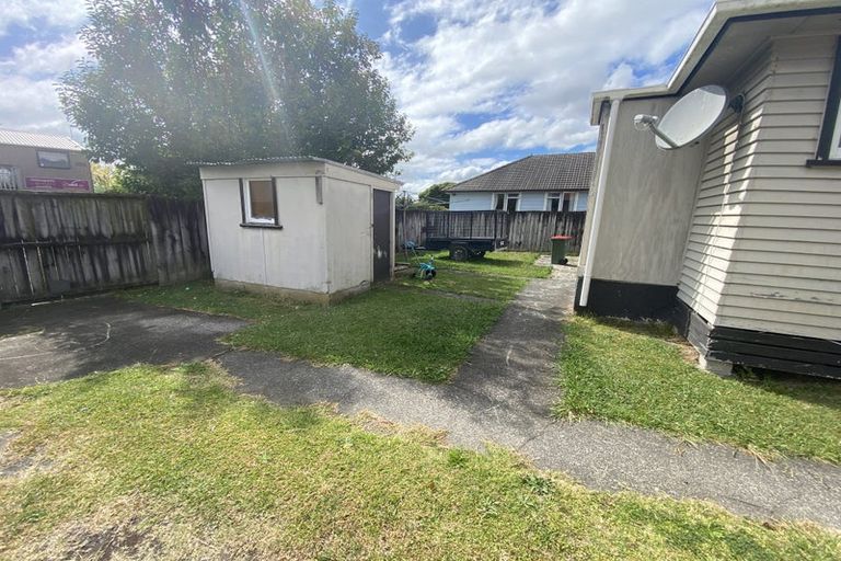 Photo of property in 29 Montgomery Crescent, Bader, Hamilton, 3206