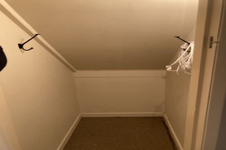 Photo of property in 195 Derwent Street, Island Bay, Wellington, 6023