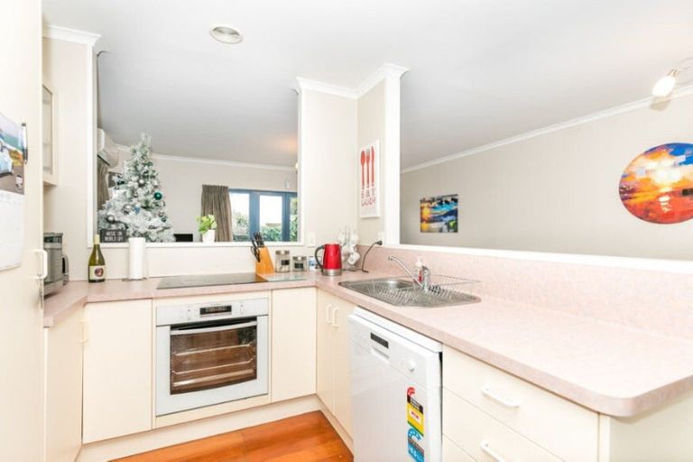 Photo of property in 2/120 Macfarlane Street, Hamilton East, Hamilton, 3216