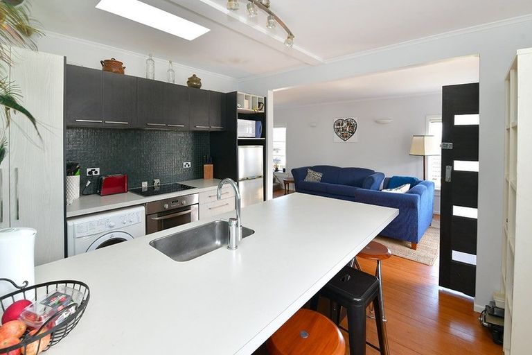 Photo of property in 20 Mays Street, Devonport, Auckland, 0624