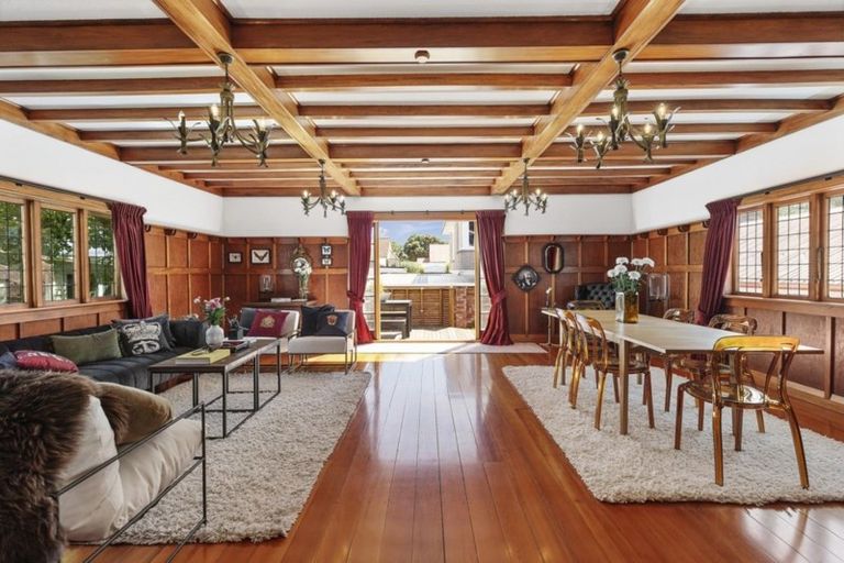 Photo of property in 15 Dundas Street, Seatoun, Wellington, 6022