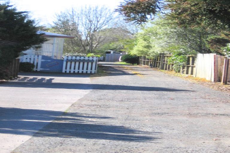 Photo of property in 2/7 Bunnythorpe Road, Papakura, 2110