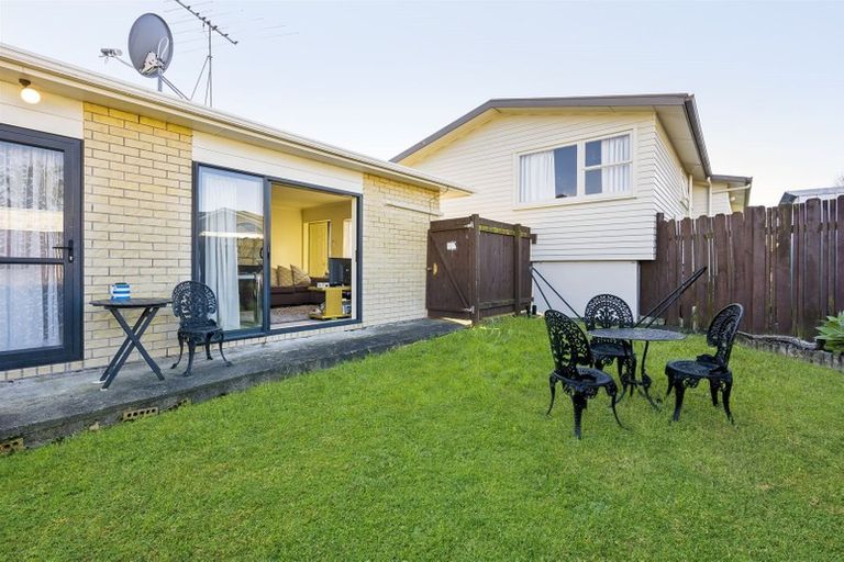 Photo of property in 37 Minaret Drive, Bucklands Beach, Auckland, 2014