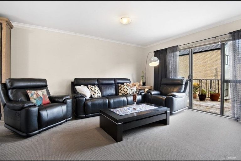 Photo of property in St Claire Village, 44/172 Mcleod Road, Te Atatu South, Auckland, 0610