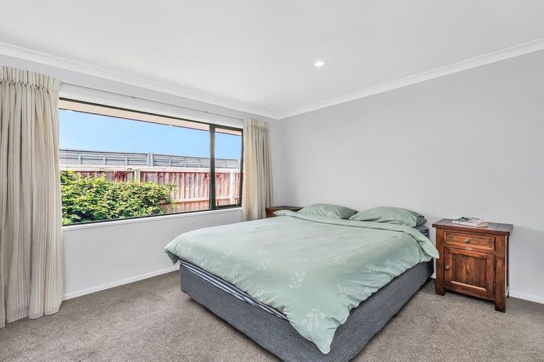 Photo of property in 1 Lloyds Close, Rolleston, 7614