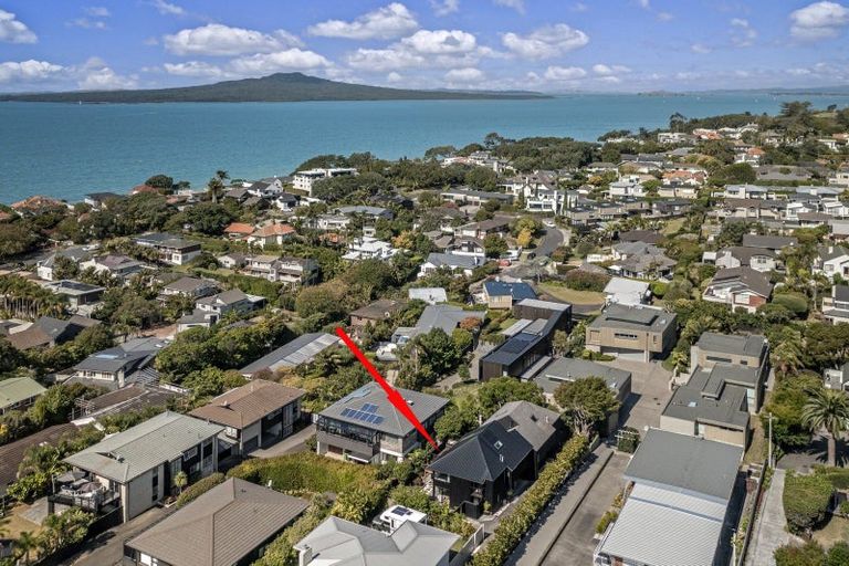 Photo of property in 21 Hauraki Road, Hauraki, Auckland, 0622