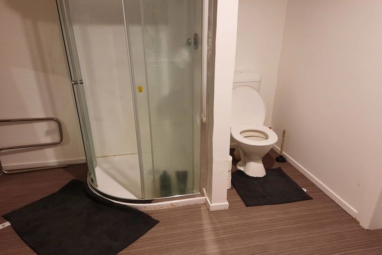 Photo of property in 105a Wharf Street, Tauranga, 3110