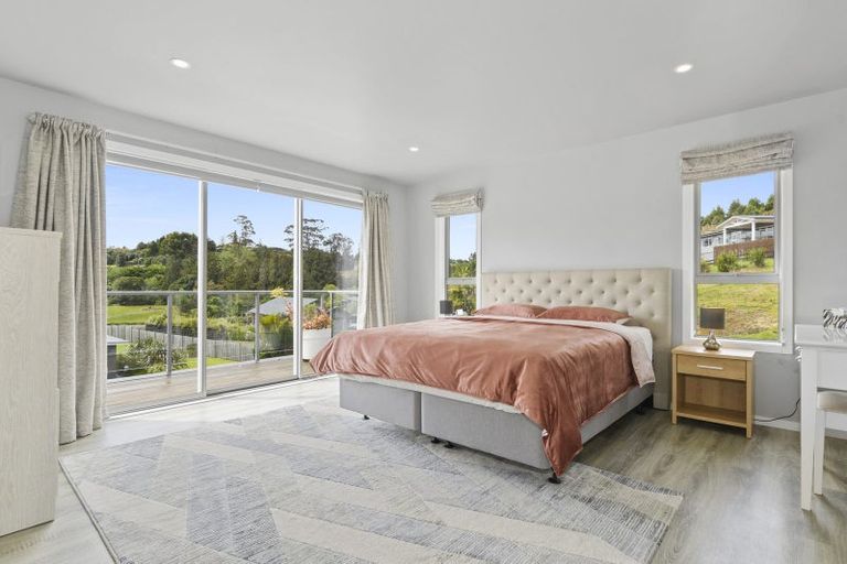 Photo of property in 8 Mandeno Drive, Kerikeri, 0230