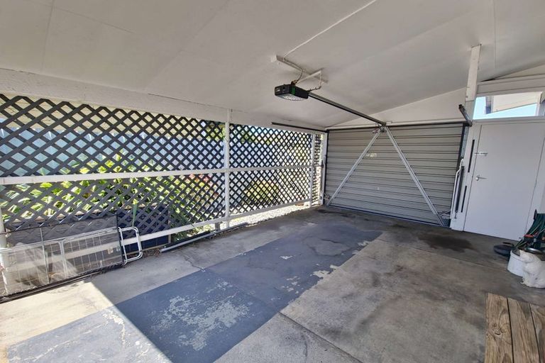 Photo of property in 2 Moana Crescent, Redwoodtown, Blenheim, 7201