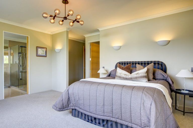 Photo of property in 10 Burntwood Lane, Pegasus, 7612