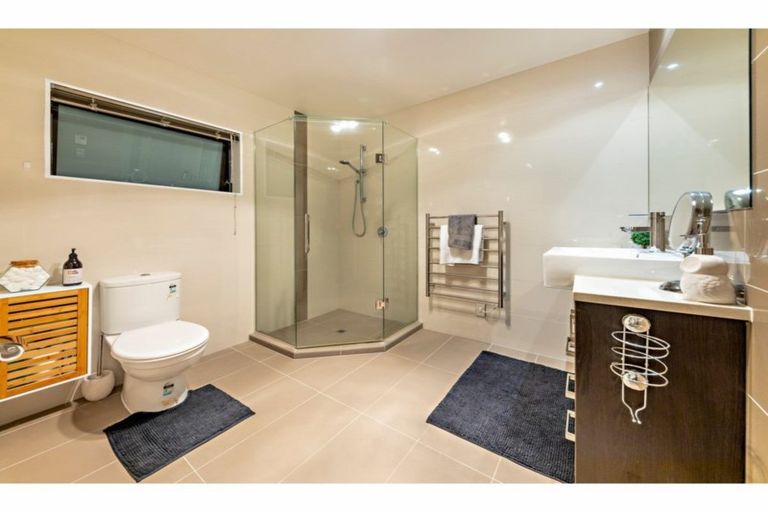 Photo of property in 12 Lucca Crescent, Flat Bush, Auckland, 2019