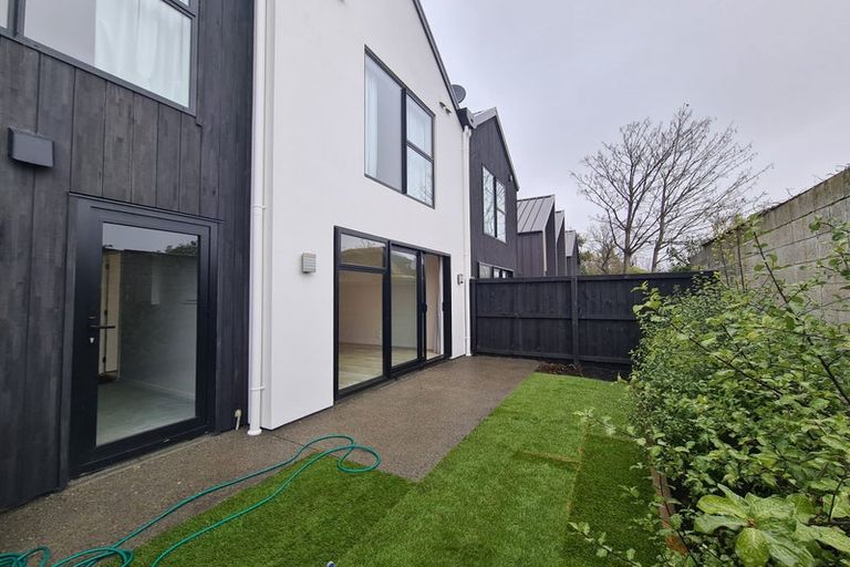 Photo of property in 31 Champion Street, Edgeware, Christchurch, 8013