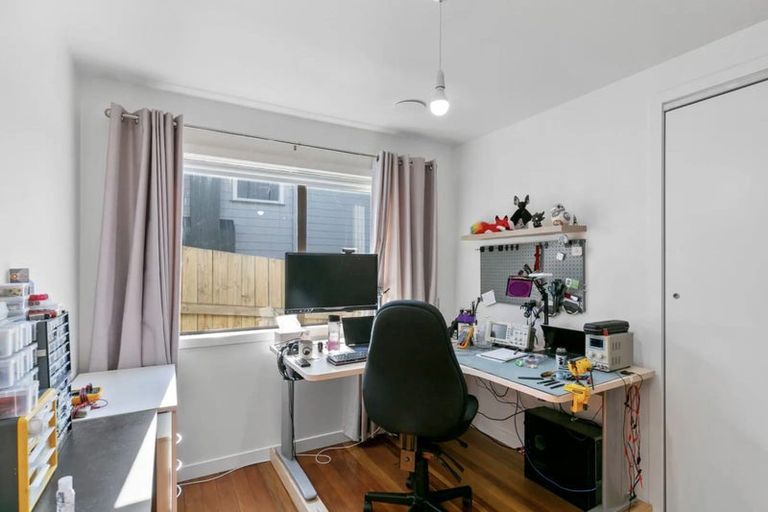 Photo of property in 43c Dominion Park Street, Johnsonville, Wellington, 6037