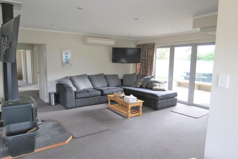 Photo of property in 27 Fenwick Crescent, Cromwell, 9310