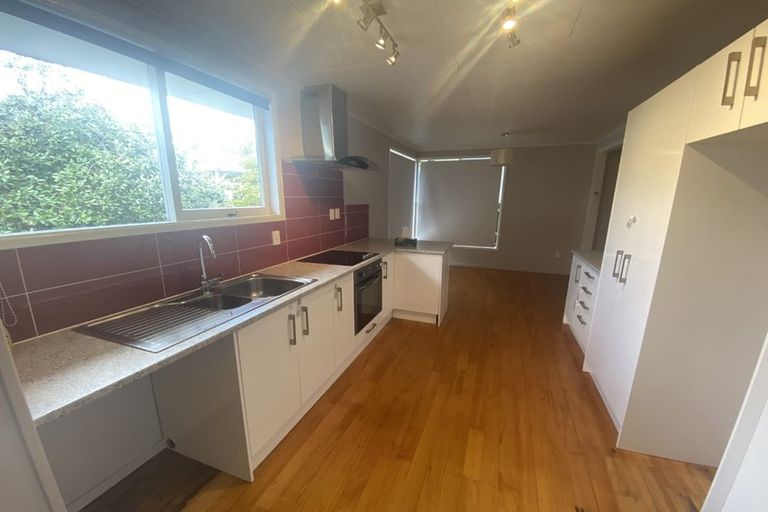 Photo of property in 553 Massey Road, Mangere, Auckland, 2022