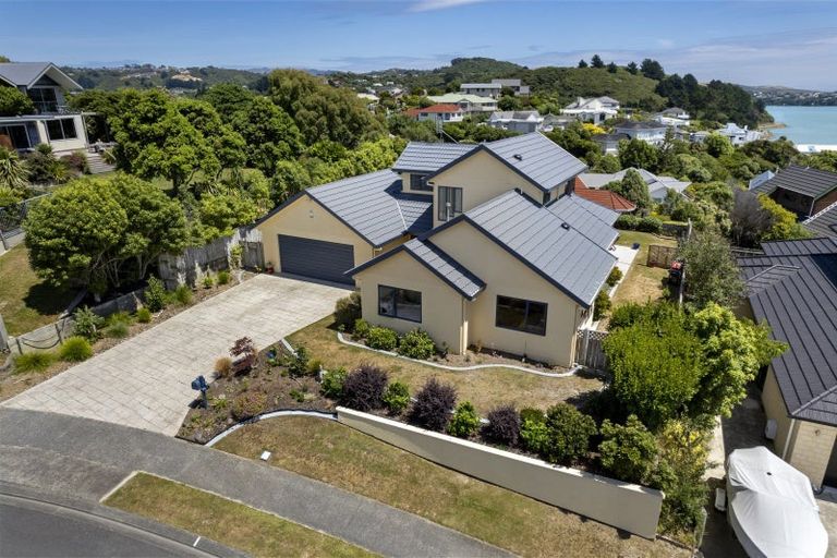 Photo of property in 31 The Masthead, Whitby, Porirua, 5024